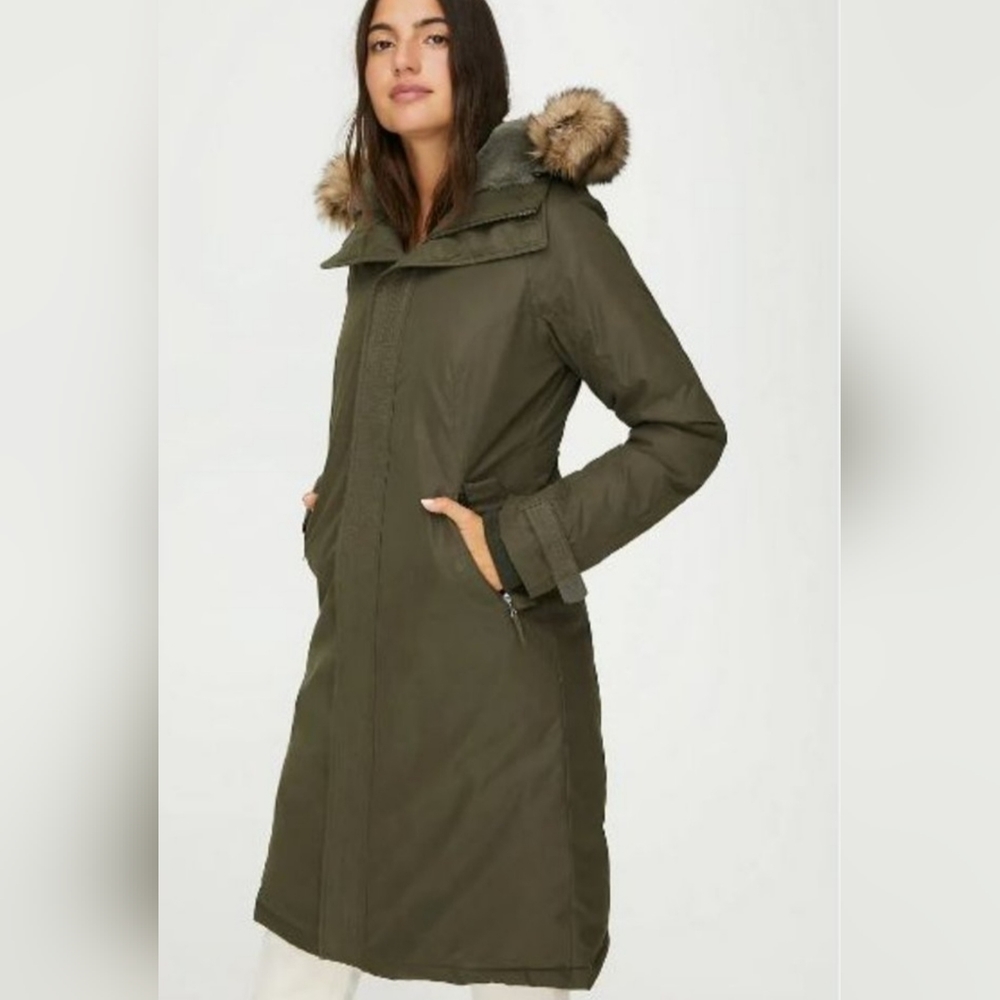 Aritzia TNA Avoriaz Goose Down-filled Parka